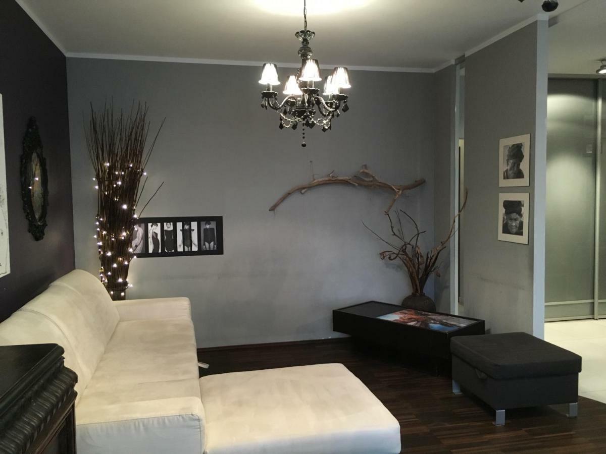 Chelmska 9, Next To Olinek Apartment วอร์ซอ ภายนอก รูปภาพ